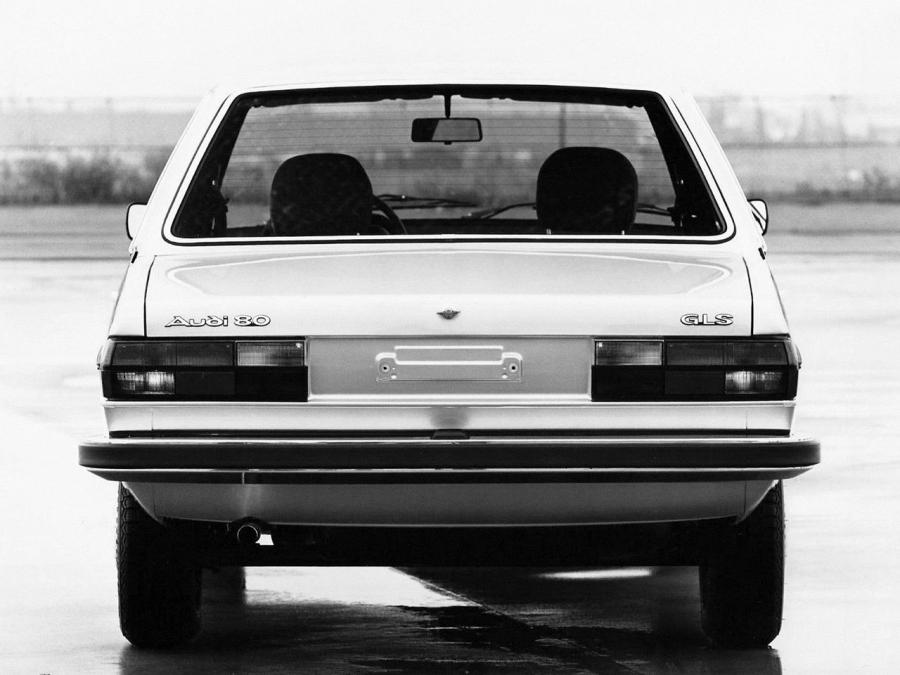  Audi 80 GLS (B1) 1976 года  (фото 8 из 11)